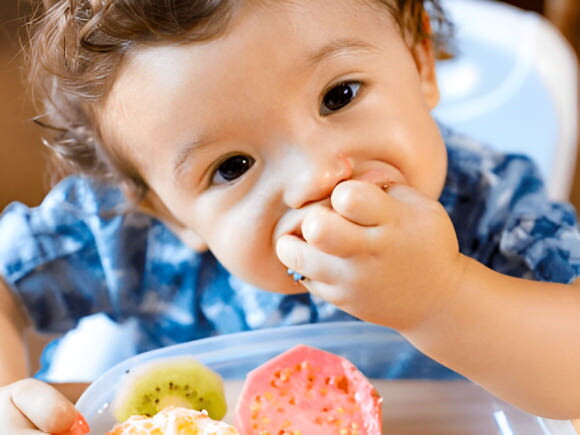 Hábitos de comida para bebé desde los 6 meses